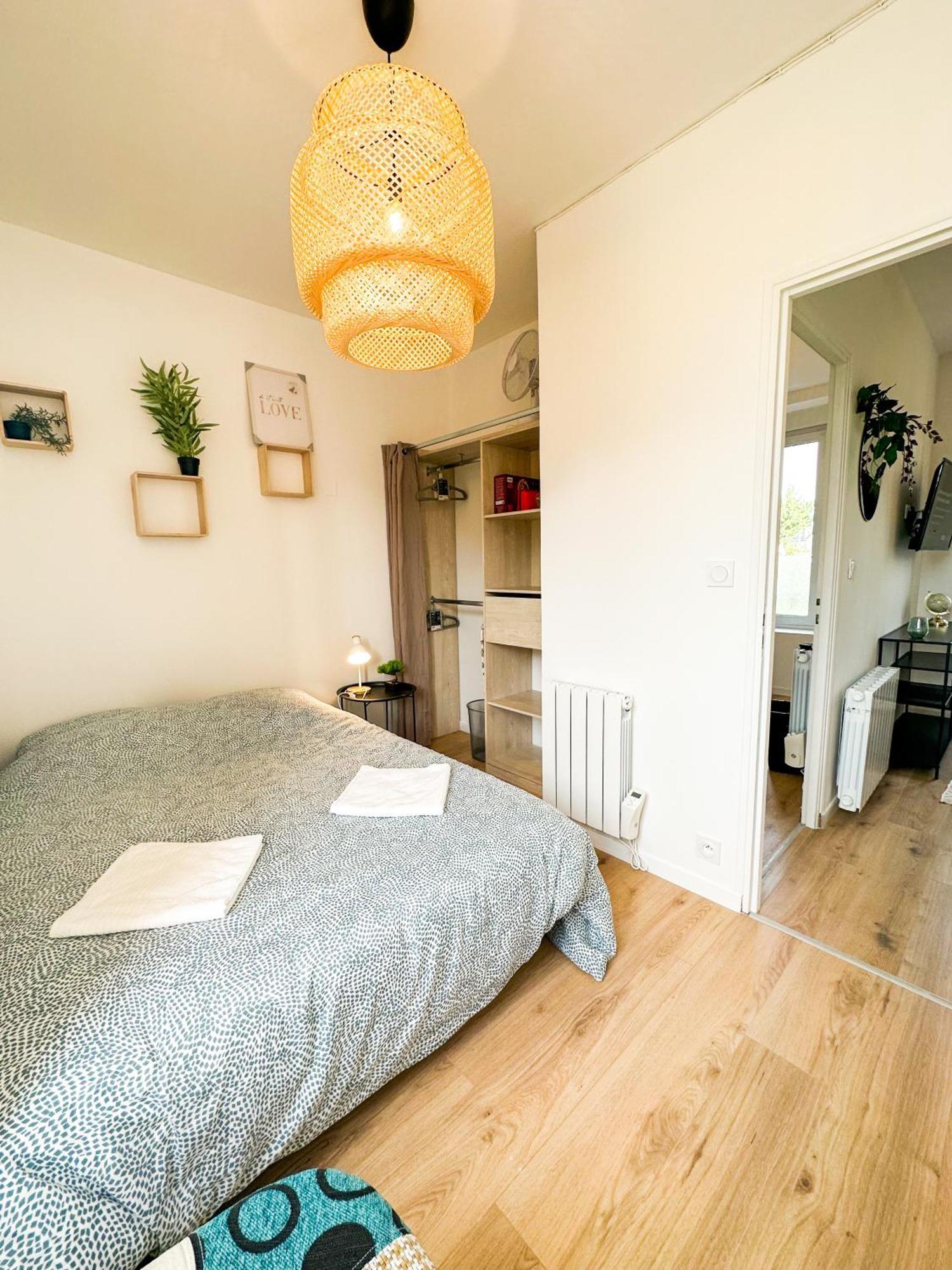 New: Agreable & Lumineux *Gare* Appartement Guingamp Buitenkant foto