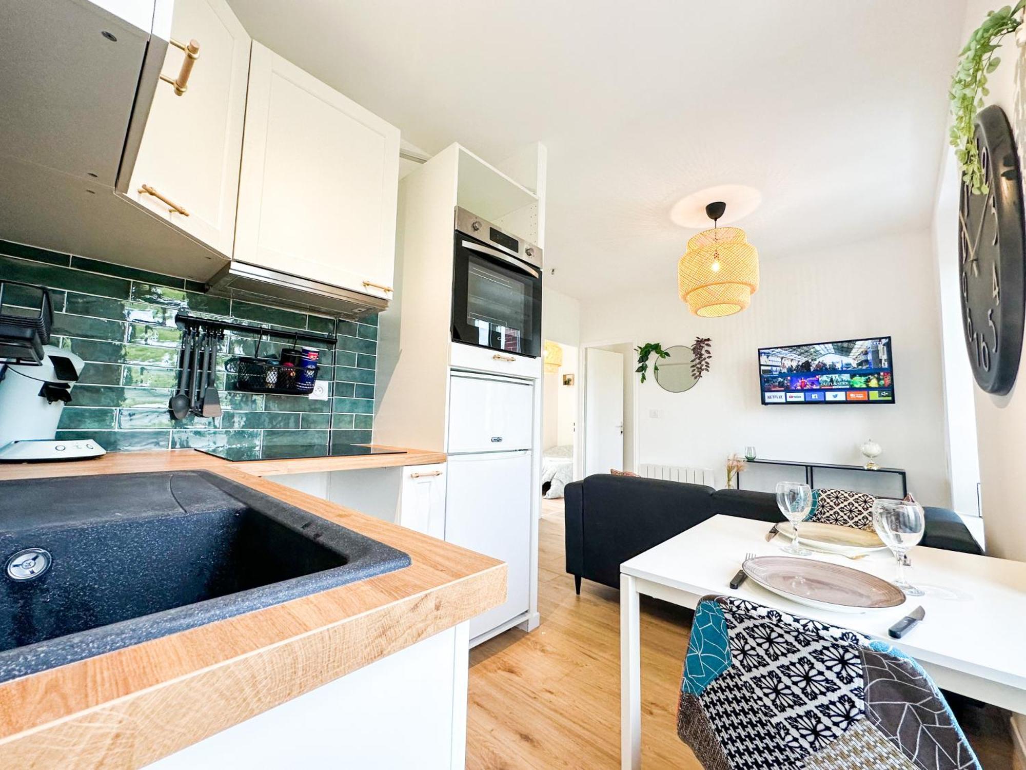 New: Agreable & Lumineux *Gare* Appartement Guingamp Buitenkant foto