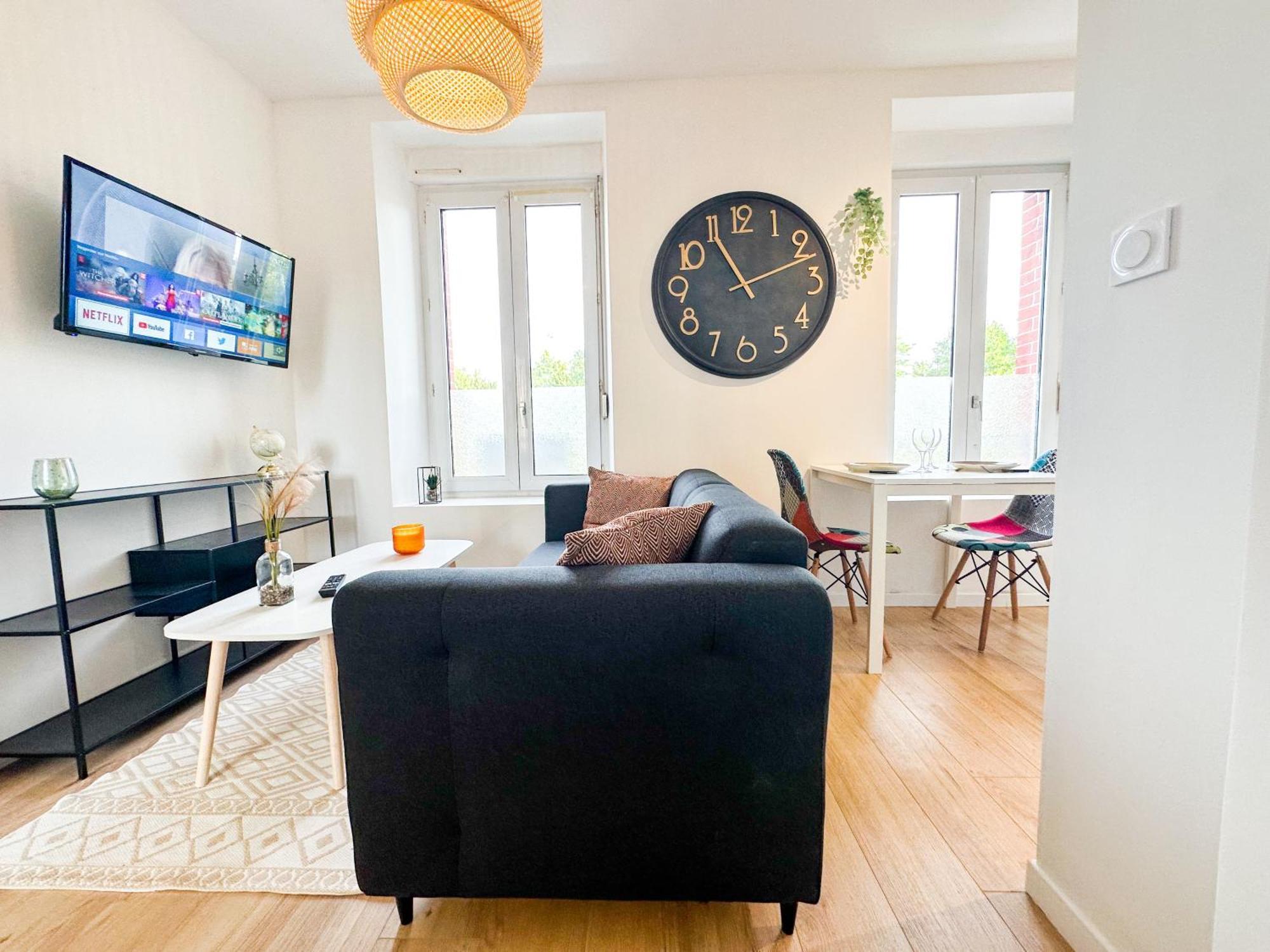New: Agreable & Lumineux *Gare* Appartement Guingamp Buitenkant foto
